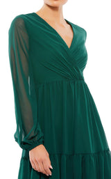 3 of 3 Mac Duggal 55637 Emerald