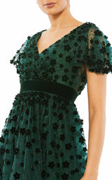 9 of 9 Mac Duggal 67854 Emerald-Green