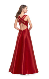 7 of 8 La Femme 25425 Red