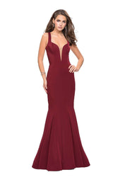 5 of 8 La Femme 25485 Burgundy