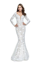 3 of 8 La Femme 25607 White