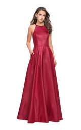 3 of 8 La Femme 26162 Deep Red