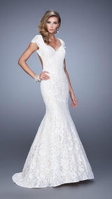 5 of 8 La Femme 21509 Ivory