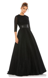 2 of 4 Mac Duggal 30700 Dress Black