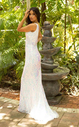 11 of 12 Primavera Couture 3908 Ivory