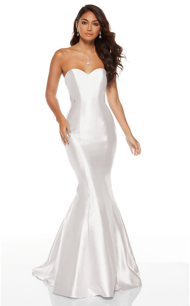 Alyce 60758 Diamond White