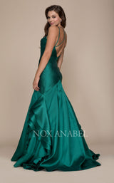 5 of 8 Nox Anabel C034 Dress Green