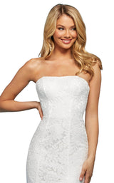 4 of 6 Sherri Hill 53358 Ivory