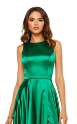 13 of 24 Sherri Hill 52407 Emerald